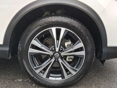 Nissan Qashqai 2.0L CVT XV Premium Luxury - ფოტო 4