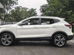 Nissan Qashqai 2.0L CVT XV Premium Luxury - ფოტო 5
