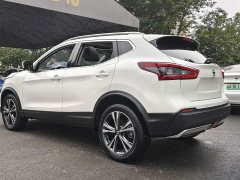 Nissan Qashqai 2.0L CVT XV Premium Luxury - ფოტო 6