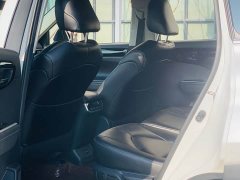 Toyota Highlander 2.5L Intelligent Hybrid AWD Elite 7-Seater - ფოტო 17