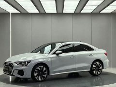 Audi A3 A3L Limousine 35 TFSI Fashion Sport - ფოტო 1