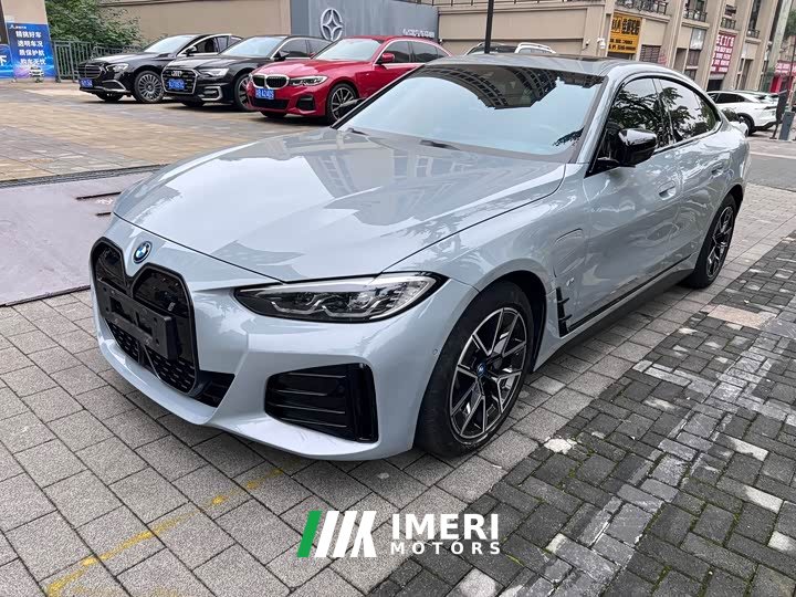 BMW i4 2023 eDrive40 - ავტომობილი ჩინეთიდან