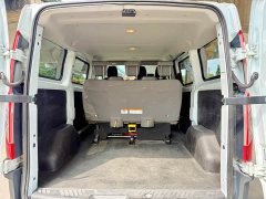 Ford Transit 2020 2.0T Diesel Multi-Purpose Commercial Vehicle Mid-Wheelbase Low Roof Dual Swing Rear Doors National VI - ფო…