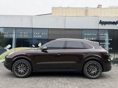 Porsche 2019 Cayenne 3.0T - ფოტო 3