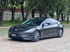 Tesla Model 3 Rear-Wheel Drive - ფოტო 1