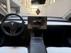 Tesla Model Y 2022 Facelift Rear-Wheel Drive - ფოტო 10