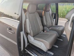 Buick GL8 Land Official Business Class 652T Comfort Edition - ფოტო 11