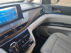 Buick GL8 Land Official Business Class 652T Comfort Edition - ფოტო 15