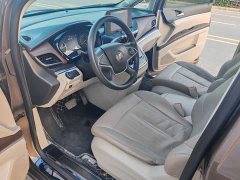 Buick GL8 Land Official Business Class 652T Comfort Edition - ფოტო 4