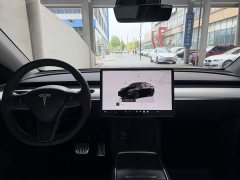 Tesla Model Y 2022 Facelift Rear-Wheel Drive - ფოტო 10