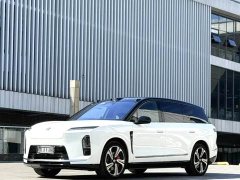 NIO ES8 2026 Six-Seat Executive Luxury Edition - ფოტო 1