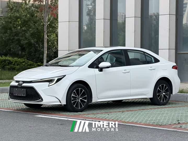 Toyota Corolla 2023 1.8L CVT Luxury - ავტომობილი ჩინეთიდან