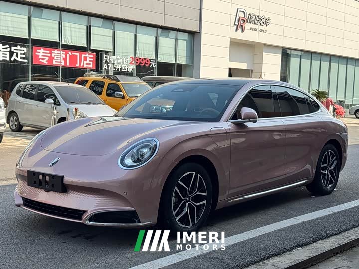 ORA Lightning Cat 555km Deluxe Edition - ავტომობილი ჩინეთიდან