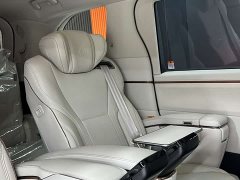 Lexus LM 500h Six-Seat Premium Edition - ფოტო 15