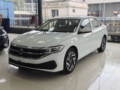 Volkswagen Jetta 300TSI DSG Flying Edition - ფოტო 1