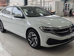 Volkswagen Jetta 300TSI DSG Flying Edition - ფოტო 3