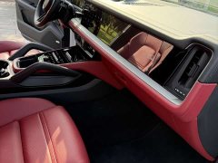 Porsche 2025 Cayenne 3.0T - ფოტო 11