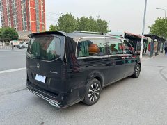 Mercedes-Benz Vito 2023 2.0T Elite 7-Seater - ფოტო 5
