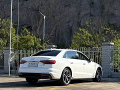 Audi A4L 35 TFSI Fashion Dynamic - ფოტო 8