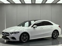 Mercedes-Benz A-Class Facelift A 180 L Sport Sedan - ფოტო 1