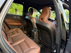 Volvo XC60 Plug-in Hybrid T8 PHEV Long Range AWD Smart Remote Luxury Edition - ფოტო 18