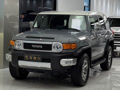 Audi FJ Cruiser 4.0L Middle East Edition - ფოტო 1