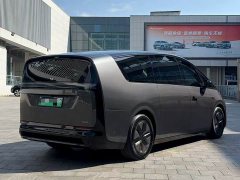 Li Auto Li Xiang MEGA 2024 Ultra - ფოტო 9