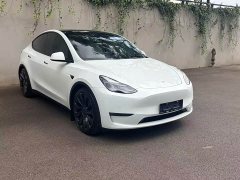 Tesla Model Y Performance All-Wheel Drive - ფოტო 4