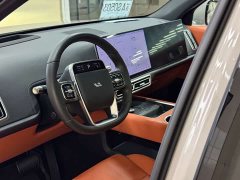 Li Auto L6 Max - ფოტო 8