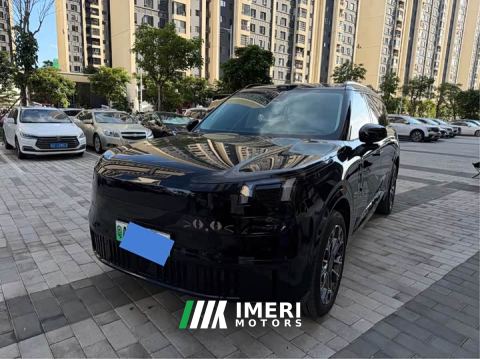 2025 Lynk & Co 900 1.5T Ultra 6-Seater - car from China