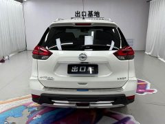 Nissan Qashqai 2.0L FWD Smart Connect Premium Edition - ფოტო 5