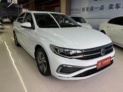 Volkswagen Bora 200TSI DSG Comfort Navigation Edition - ფოტო 3