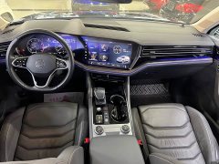 Volkswagen Touareg 3.0TSI Ruixiang Classic Sport Package - ფოტო 6