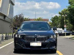 BMW 5 Series 530Li Premier Luxury Package - ფოტო 2