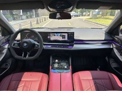 BMW 5 Series 530Li Premier Luxury Package - ფოტო 8