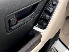 Toyota Land Cruiser (Imported) 4.0L Automatic - ფოტო 4