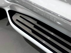 Toyota Land Cruiser (Imported) 4.0L Automatic - ფოტო 6