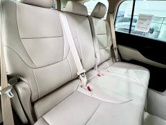 Toyota Land Cruiser (Imported) 4.0L Automatic - ფოტო 9