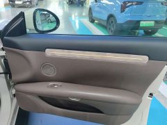 IM Motors Zhiji L6 Max - ფოტო 11