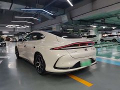 IM Motors Zhiji L6 Max - ფოტო 17