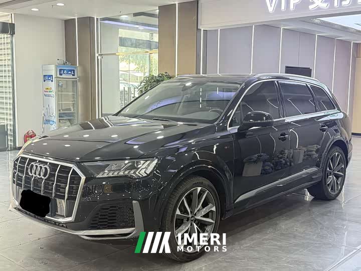 Audi Q7 55 TFSI quattro S line Sport - ავტომობილი ჩინეთიდან