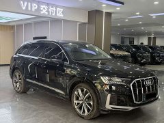 Audi Q7 55 TFSI quattro S line Sport - ფოტო 3