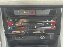Volkswagen Jetta VS7 280TSI Automatic Gloss Honor Edition - ფოტო 10