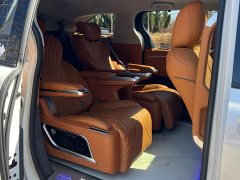 Toyota Sienna 2.5L Hybrid Comfort Edition - ფოტო 10