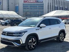 Volkswagen Touareg 300TSI Two-Wheel Drive Full Moon Edition - ფოტო 3