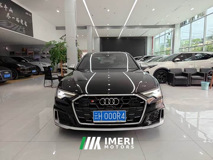 Audi A6L 40 TFSI Luxury Sport Edition - ავტომობილი ჩინეთიდან