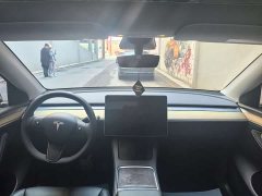 Tesla Model Y 2022 Facelift Long Range All-Wheel Drive - ფოტო 9