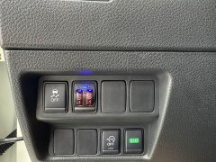 Nissan Qashqai 2.0L FWD Smart Connect Premium Edition - ფოტო 14