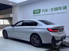 BMW 3 Series 320Li M Sport Package - ფოტო 4