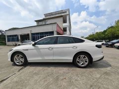 Volkswagen Lingdu 2022 Lingdu L 280TSI DSG Dazzling Red Edition - ფოტო 4